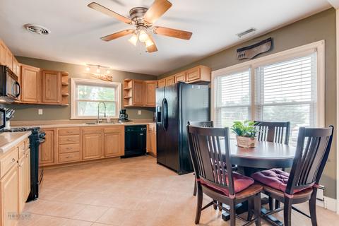 3823 E 23rd Rd, Serena, IL 60549 photo 11