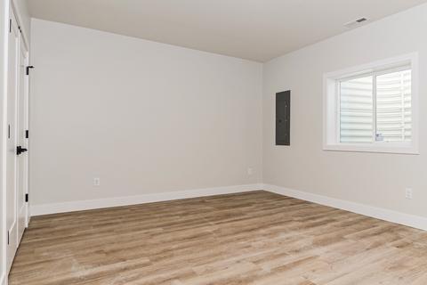 1252 Silver Oak Cir, Normal, IL 61761 photo 39