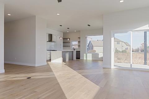1252 Silver Oak Cir, Normal, IL 61761 photo 10