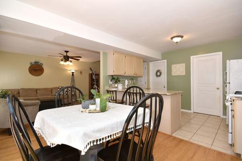 1325 Summersweet Ln, Bartlett, IL 60103 photo 7