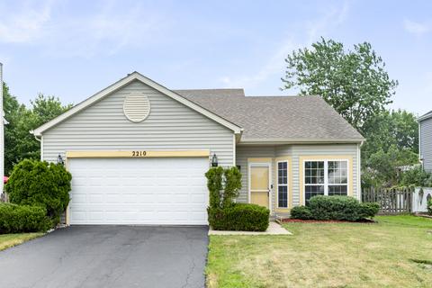 2210 Willow Lakes Dr, Plainfield, IL 60586 photo 1