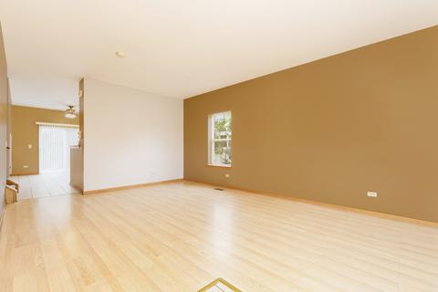 2210 Willow Lakes Dr, Plainfield, IL 60586 photo 3