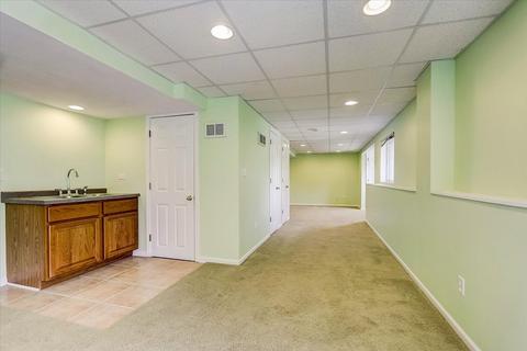 241 Boulder Ct, Gilberts, IL 60136 photo 24