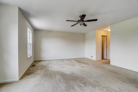 241 Boulder Ct, Gilberts, IL 60136 photo 14