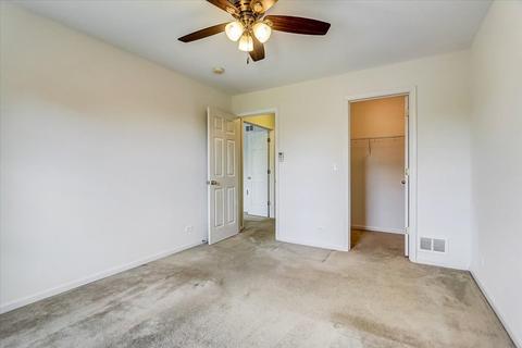241 Boulder Ct, Gilberts, IL 60136 photo 18