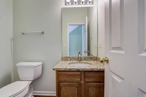 241 Boulder Ct, Gilberts, IL 60136 photo 10
