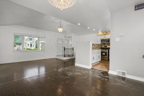 524 E 89th Pl, Chicago, IL 60619 photo 9