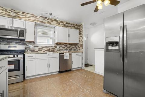 524 E 89th Pl, Chicago, IL 60619 photo 10