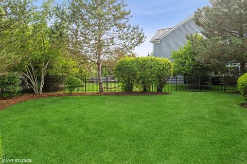 1683 Constitution Dr, Glenview, IL 60026 photo 34