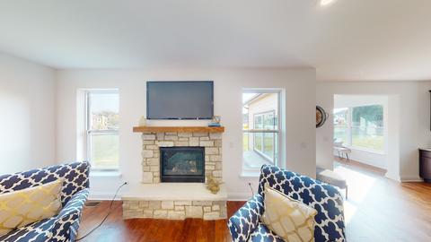3595 Harmony Cir, Elgin, IL 60124 photo 13