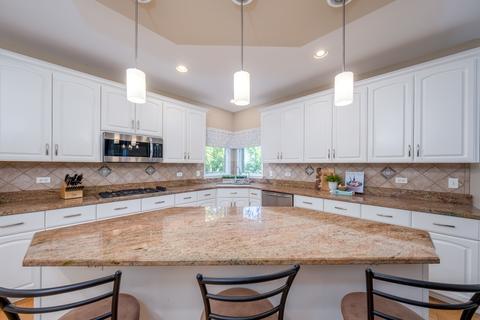 2065 Eldorado Dr, Geneva, IL 60134 photo 9