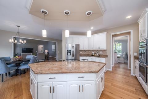 2065 Eldorado Dr, Geneva, IL 60134 photo 10