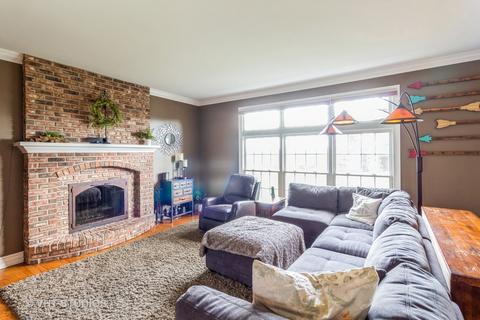 7 Wintergreen Ct, Algonquin, IL 60102 photo 4