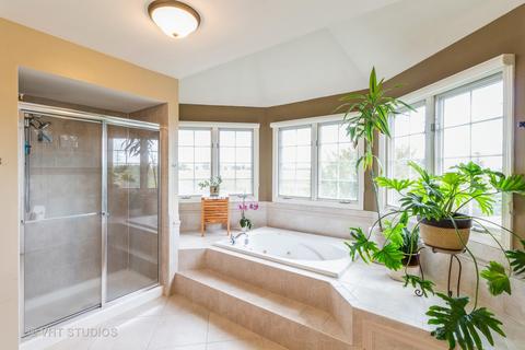 7 Wintergreen Ct, Algonquin, IL 60102 photo 13