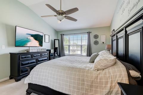 922 Limerick Ln, Mchenry, IL 60050 photo 24