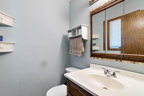 18357 Bock Rd, Lansing, IL 60438 photo 9