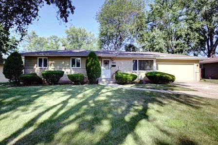 874 Carol Ave, Elgin, IL 60123 photo 4