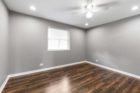 2316 E 98th St, Chicago, IL 60617 photo 9