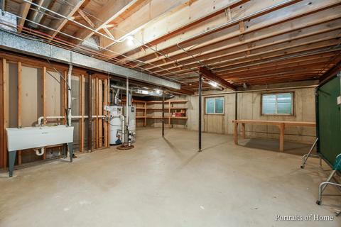 1350 Avalon Ct, Wheaton, IL 60189 photo 32