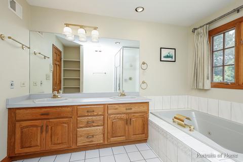 1350 Avalon Ct, Wheaton, IL 60189 photo 23