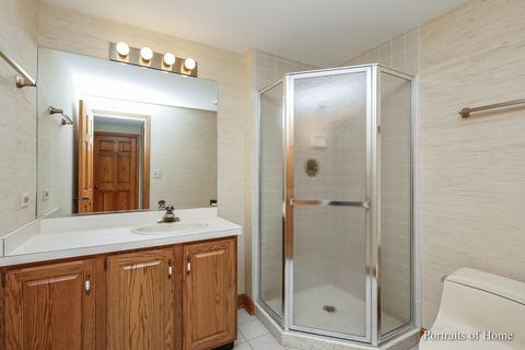 1350 Avalon Ct, Wheaton, IL 60189 photo 31