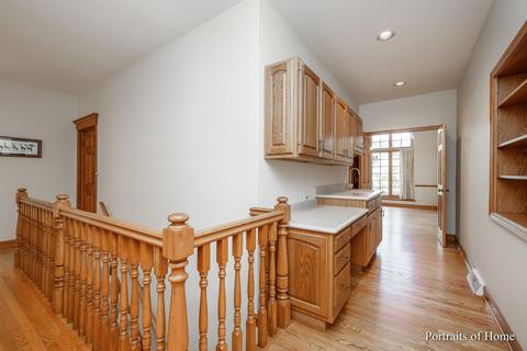 1350 Avalon Ct, Wheaton, IL 60189 photo 17