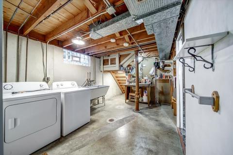 562 Radcliffe Ave, Des Plaines, IL 60016 photo 25