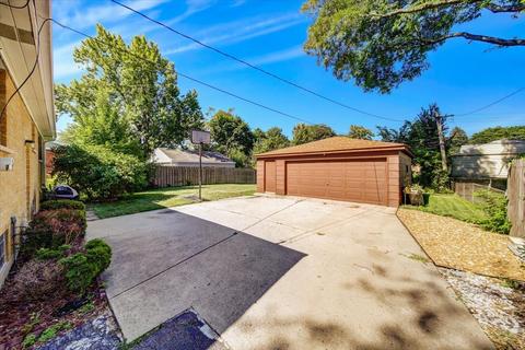 562 Radcliffe Ave, Des Plaines, IL 60016 photo 26
