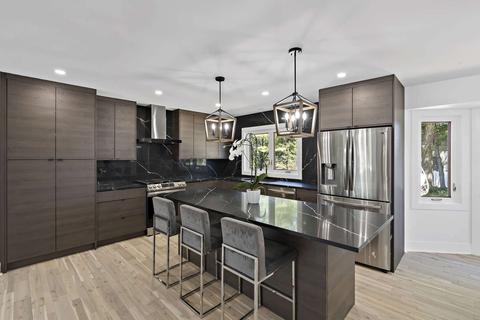 1016 E 7th St, Lockport, IL 60441 photo 5