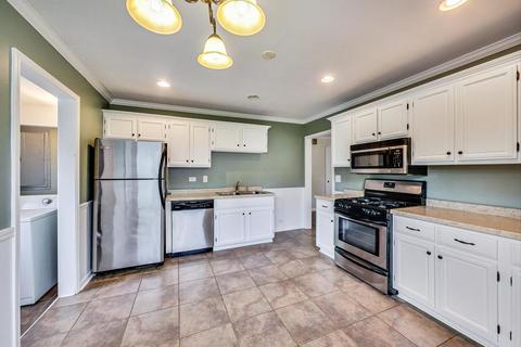 2204 Quail Ln, Rolling Meadows, IL 60008 photo 3