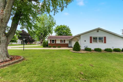 1507 E 18th St, Sterling, IL 61081 photo 3