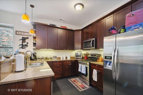 2428 W Haddon Ave, Chicago, IL 60622 photo 6