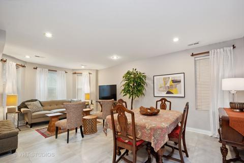 2428 W Haddon Ave, Chicago, IL 60622 photo 8