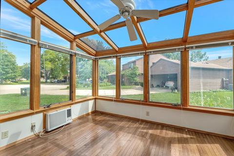 1701 Devonshire Dr, Champaign, IL 61821 photo 11