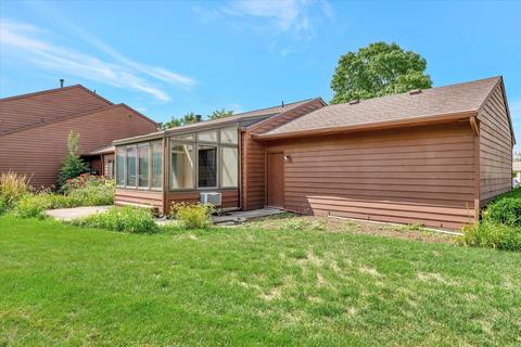 1701 Devonshire Dr, Champaign, IL 61821 photo 26