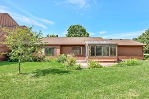 1701 Devonshire Dr, Champaign, IL 61821 photo 27