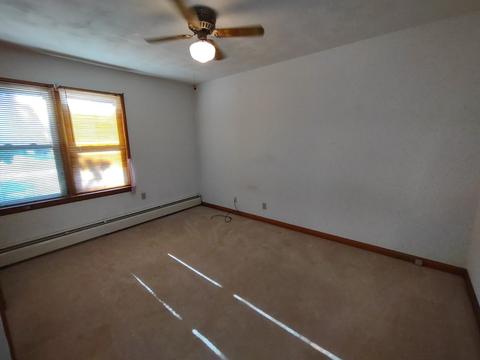 402 E King St, Polo, IL 61064 photo 11
