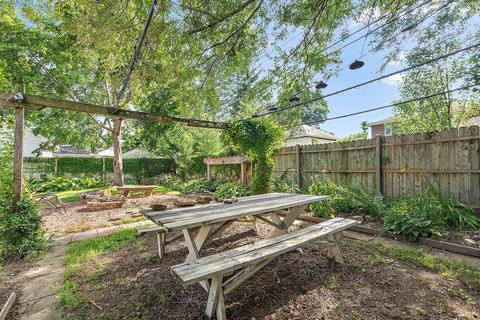 320 N Commonwealth Ave, Elgin, IL 60123 photo 37