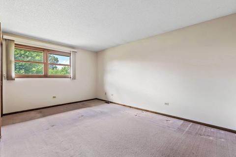 14 Cedar Ct, Lemont, IL 60439 photo 8