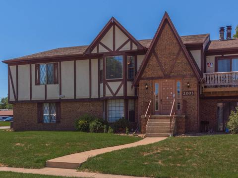 2003 Tracy Dr #4, Bloomington, IL 61704 photo 1