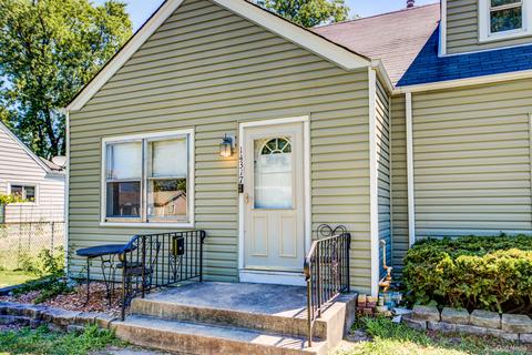 14317 Keating Ave, Midlothian, IL 60445 photo 2