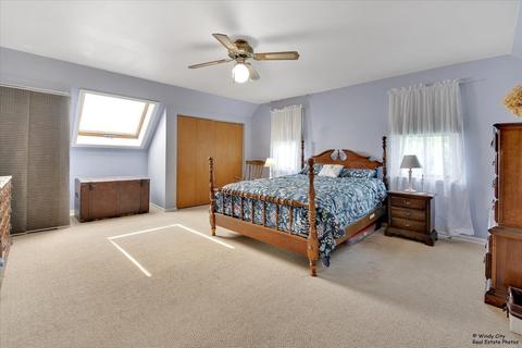 242 E Washington St, Des Plaines, IL 60016 photo 16