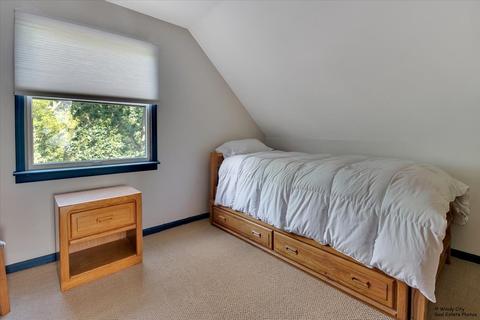 242 E Washington St, Des Plaines, IL 60016 photo 15