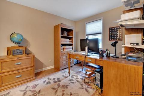 242 E Washington St, Des Plaines, IL 60016 photo 12