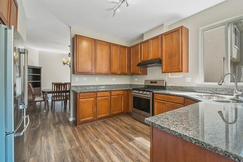2741 Avalon Ln, Montgomery, IL 60538 photo 4
