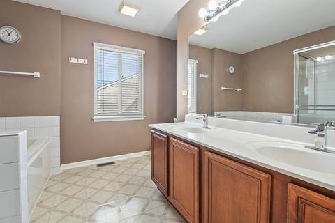 2741 Avalon Ln, Montgomery, IL 60538 photo 9