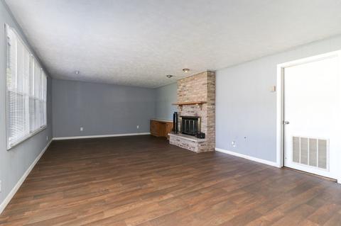 201 Centennial Ave, Normal, IL 61761 photo 23
