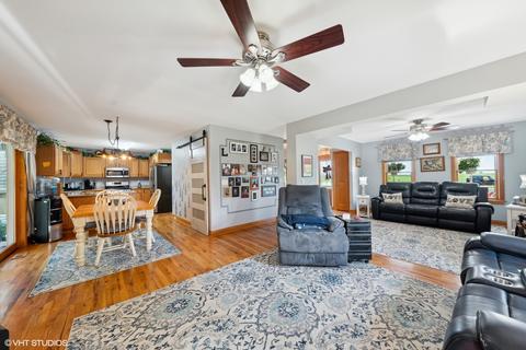 2735 N 35th Rd, Seneca, IL 61360 photo 8