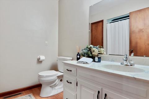 1202 Kim Dr, Bloomington, IL 61704 photo 13