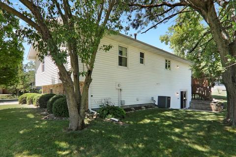 1202 Kim Dr, Bloomington, IL 61704 photo 29